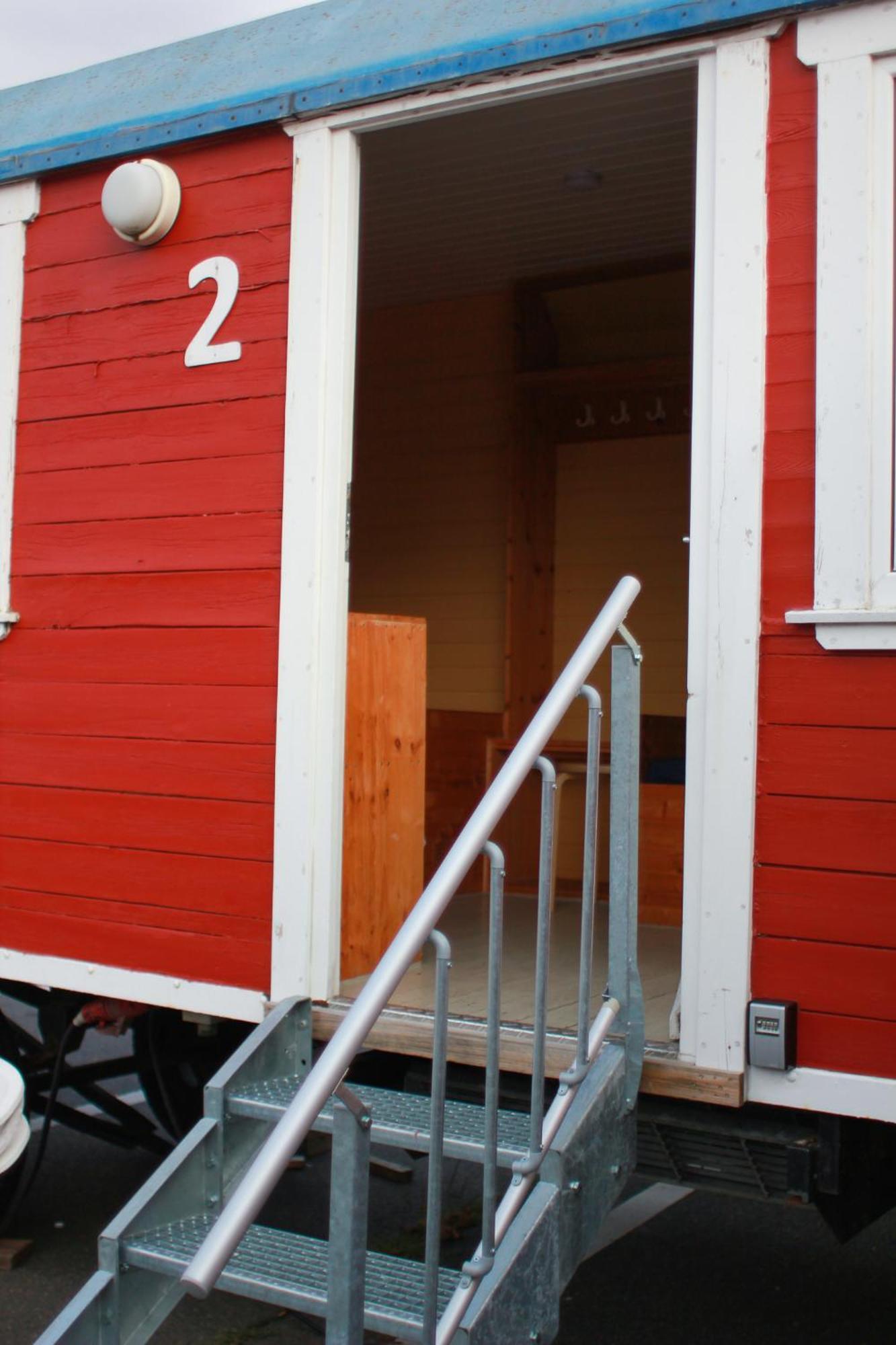 Circus Fantasia Hostel *